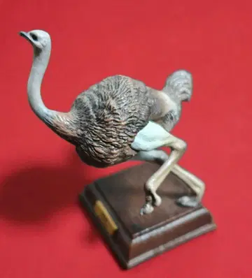 네이처 테크니컬러 사바나 타조 (구판) 생물 가챠