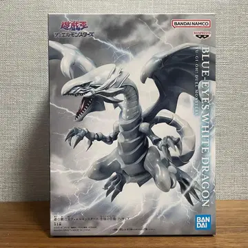 유희왕 듀얼몬스터즈 푸른 눈의 백룡 피규어