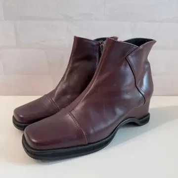 새상품급 GINZA Kanematsu 스퀘어토 숏부츠 23 보르도