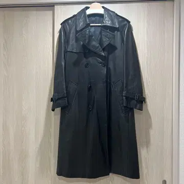 가죽 트렌치코트