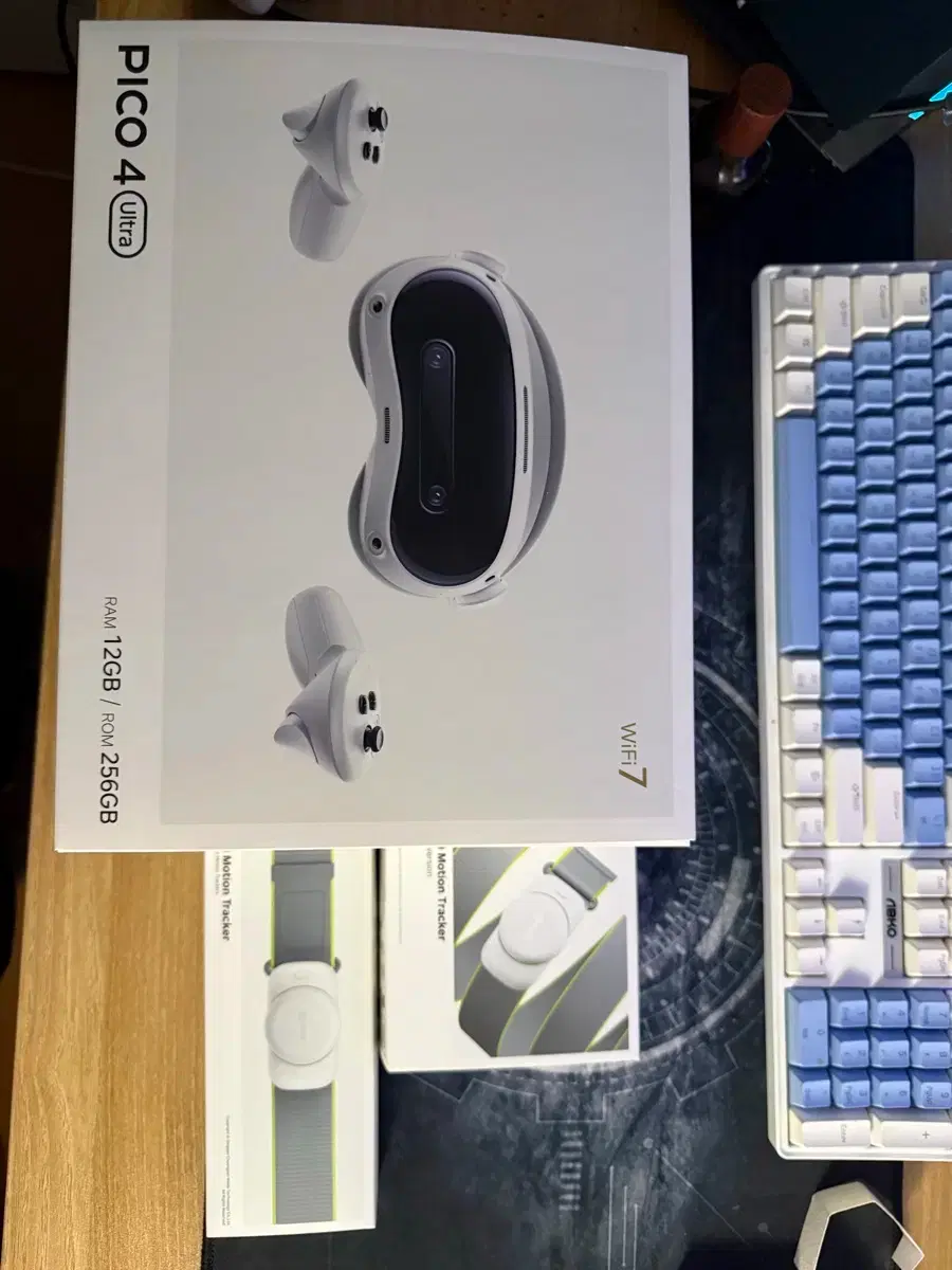 S-Class) PICO Pico 4 Ultra Full Tracker VR 256GB