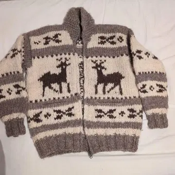 루돌프 무늬 100% 울 집업 스웨터