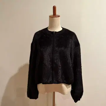 스콧 클럽 블랙 퍼 자켓