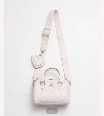 pium 하트 파우치 포함 퀼팅 보스턴 백 핑크