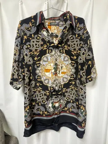 GOCHU 반팔 하와이안 셔츠