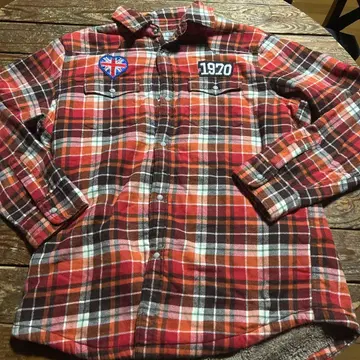 유니클로 체크 플리스 보아 커버올 자켓 홍차 XL 사이즈