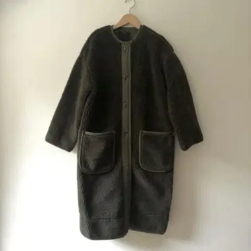 FLORIKIT 보아 코트 올리브 그린