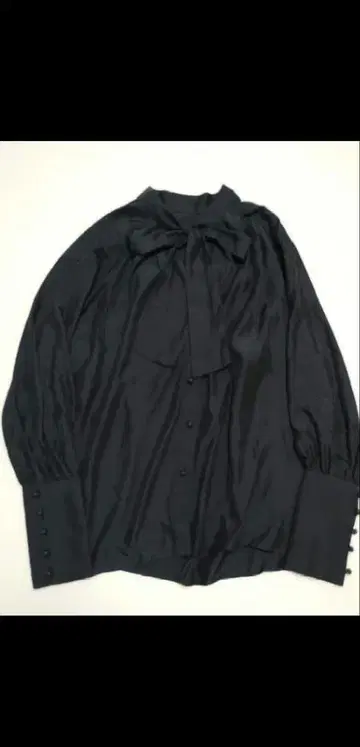 JILLSTUART 보타이 블라우스 다크 네이비 큐프라 싸개 단추 커프스