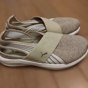 베이지 24.5cm PUMA 스니커즈 softform 경량 푸마