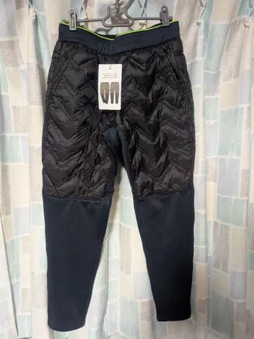 [ 새상품 ] 워크맨 믹스 다운 크로스 쉴드 팬츠 블랙 LL