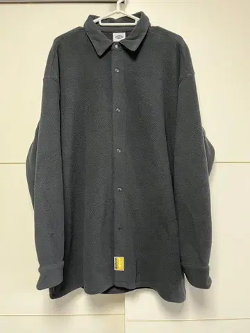 [ 미사용 ] ddp 디디피 마이크로 플리스 셔츠