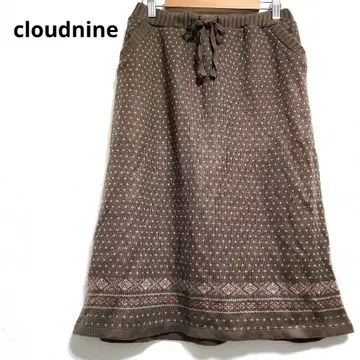 클라우드나인 니트 스커트 세미 타이트 북유럽 무늬 캐주얼 브라운 M~L