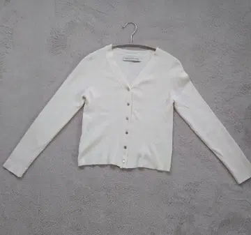 [ 나노 유니버스 ] 화이트 V넥 가디건 긴팔