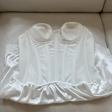 브라이덜 이너 C70 에머리에