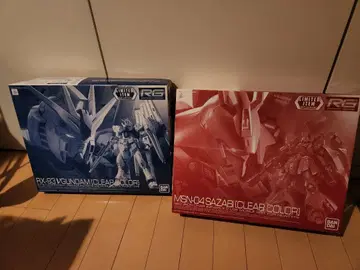 RG RX-93 v 건담 & MSN-04 사자비 (Clear Color)
