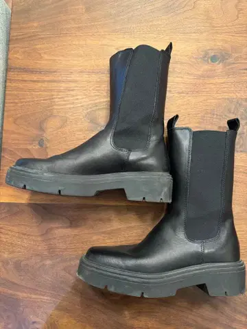 ROSE BUD 로즈버드 블랙 사이드 고어 가죽 부츠