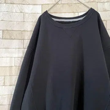 러셀 맨투맨 무지 속기모 자수 블랙