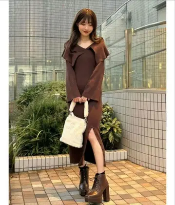 EATME 오프숄더 니트 원피스