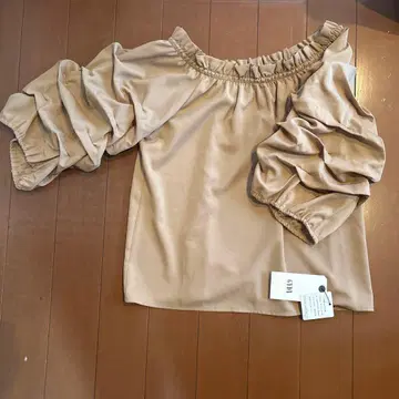 벌룬 소매 베이지 셔츠 M