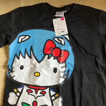 에반게리온 헬로키티 T셔츠 M 사이즈