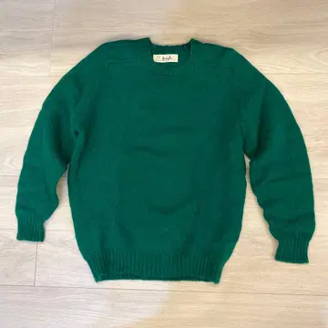 스코틀랜드제 프링글 크루넥 니트 스웨터