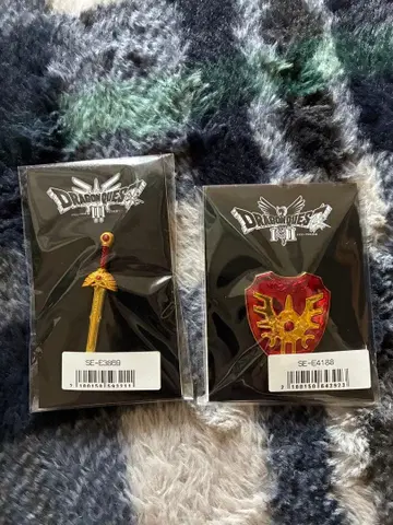 드래곤 퀘스트 III I.II 핀 배지 세트 게임 구매 혜택