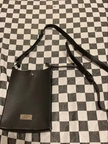 요코하마 류세이 숄더백