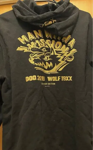 MAN WITH A MISSION 한정판 후드티 XL