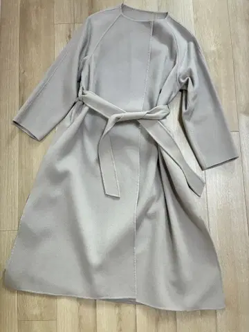 베르메이유 페예나 리버 볼륨 코트 노카라 울 벨트 포함