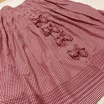 원더풀 월드 리본과 깅엄 체크 스커트 빨간색 x 화이트