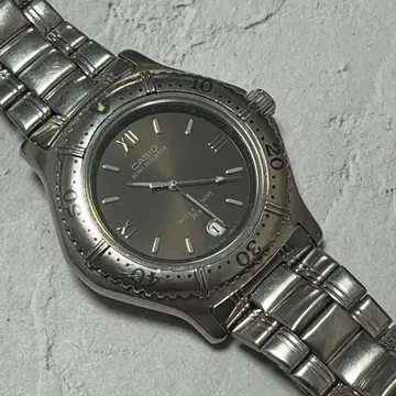 CASIO EURO ELEGANCE 손목시계 배터리 새상품 작동 중