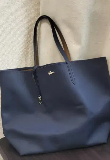 Lacoste 네이비 토트백