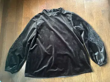 블랙 벨벳 긴팔