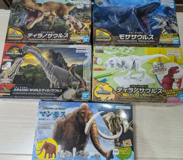 공룡과 매머드 프라모델 세트