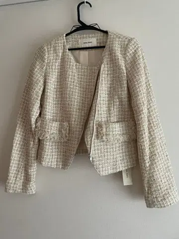 ROYAPARTY 트위드 자켓 베이지 계열