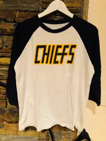 텐더 로인 CHIEFS 7부 소매 티셔츠 네이비 택 없음