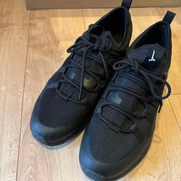 마가렛호웰 미즈노 스니커즈 27.5