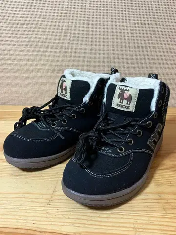 a97/미사용급 moz 퍼 포함 하이컷/사이드 지퍼 23.5cm