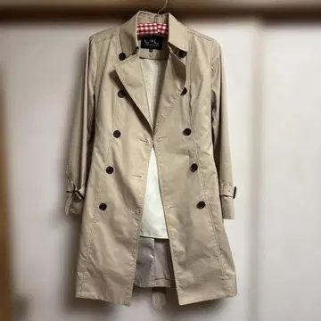 쿠 드 샹스 베이지 트렌치코트 라이너 포함