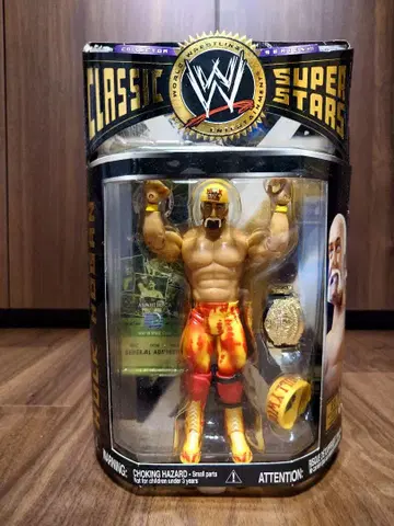 헐크 호건 피규어