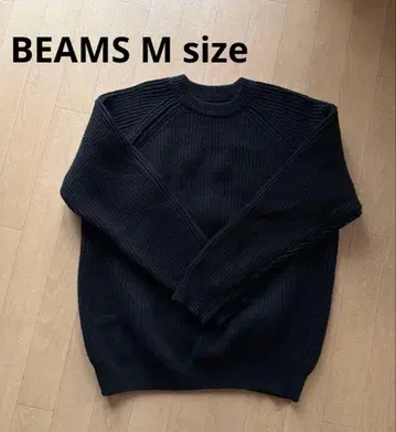 BEAMS 니트 M 사이즈 블랙 크루넥