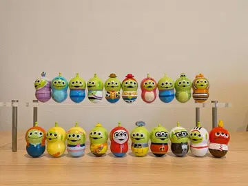 디즈니 토이스토리 에이리언 리틀 그린멘 쿠너트