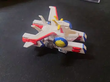 토미카 기동전사 건담 화이트 베이스