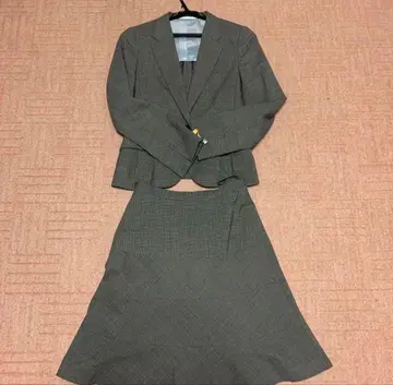 AOKI 여성 수트 상하의 세트 그레이 즉시 구매 우선