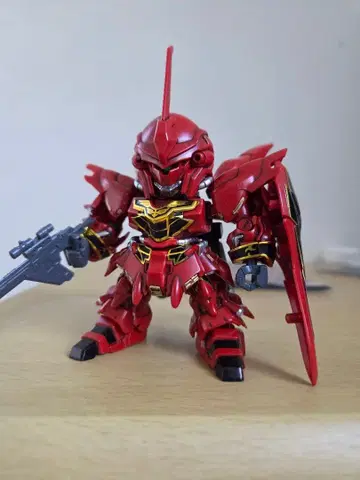 SD건담 EX 스탠다드 시난주 완성품