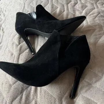 STEVE MADDEN 블랙 부티