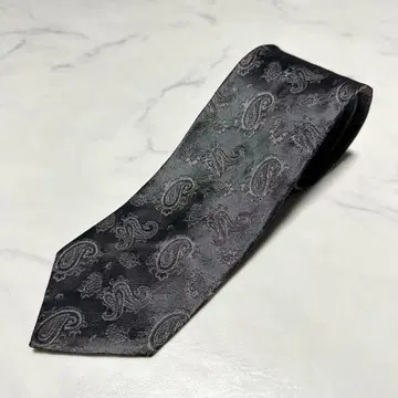 새상품급 미츠미네 넥타이 실버 그레이 페이즐리 실크