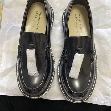 오리엔탈 트래픽 블랙 로퍼
