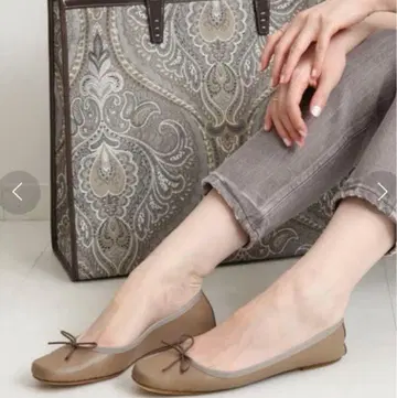 정가 27,500엔 이탈리아 브랜드 SPLETA 새상품급 플랫슈즈