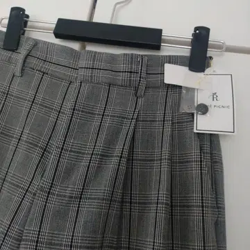 새상품 로페피크닉 그레이 체크 무늬 와이드 팬츠 38